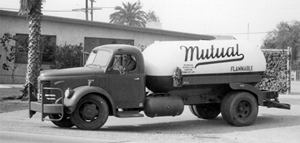 //www.mutualpropane.com/wp-content/uploads/2020/07/vintagebobtail.jpg